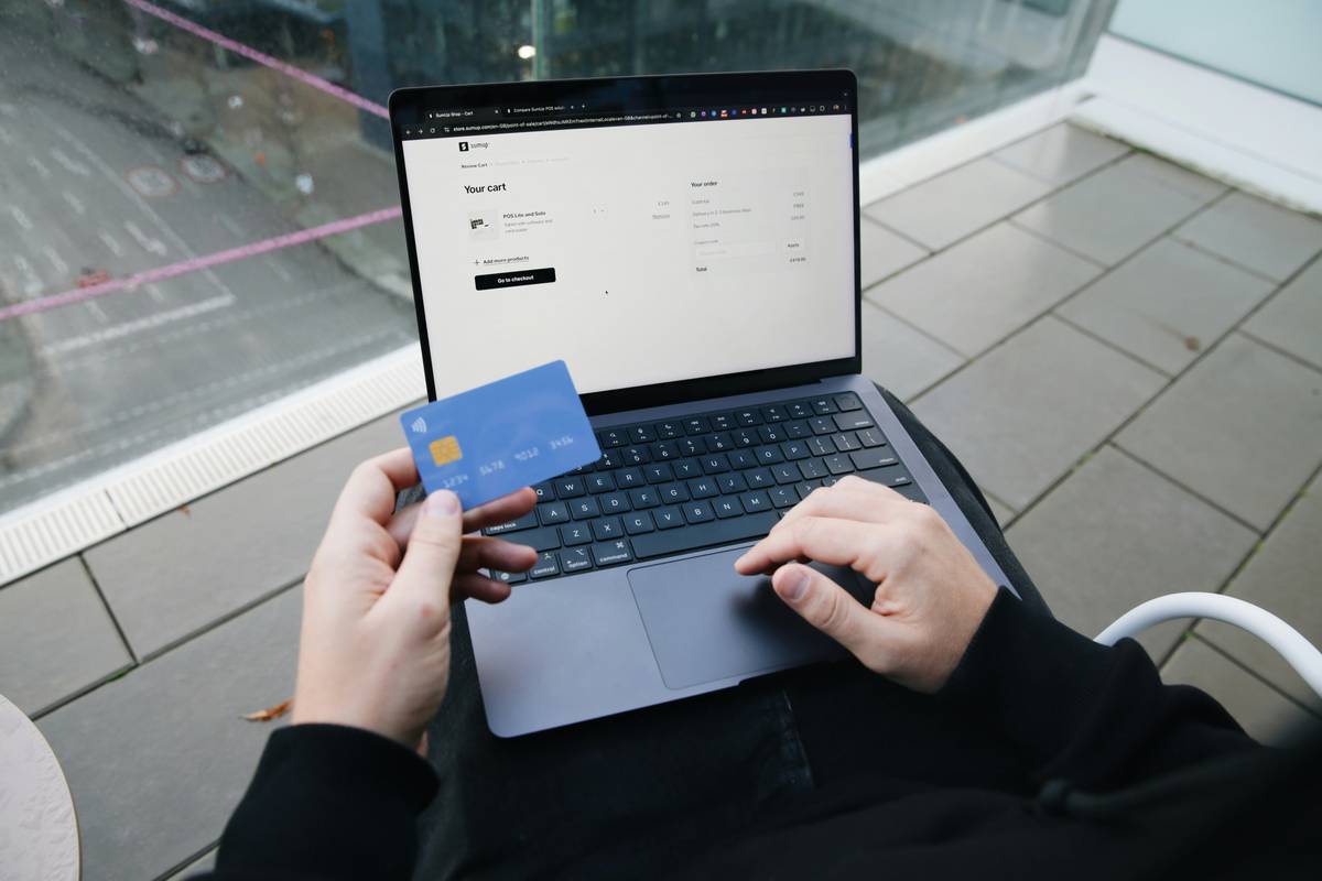 Dashboard showing status tracking claims for a credit card price protection refund request
